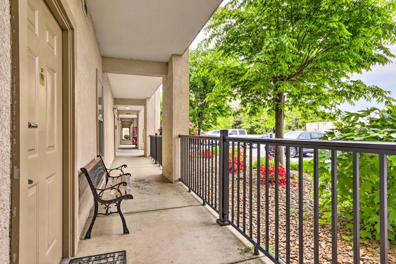 Downtown Pigeon Forge Condo With Pool Access! Exterior foto